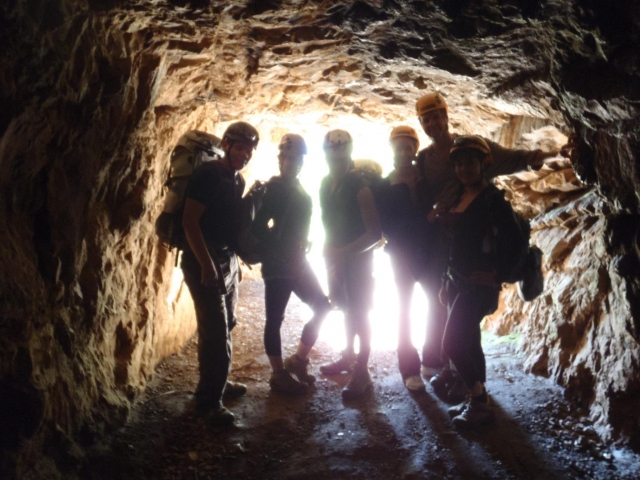  Percorsi in grotta 